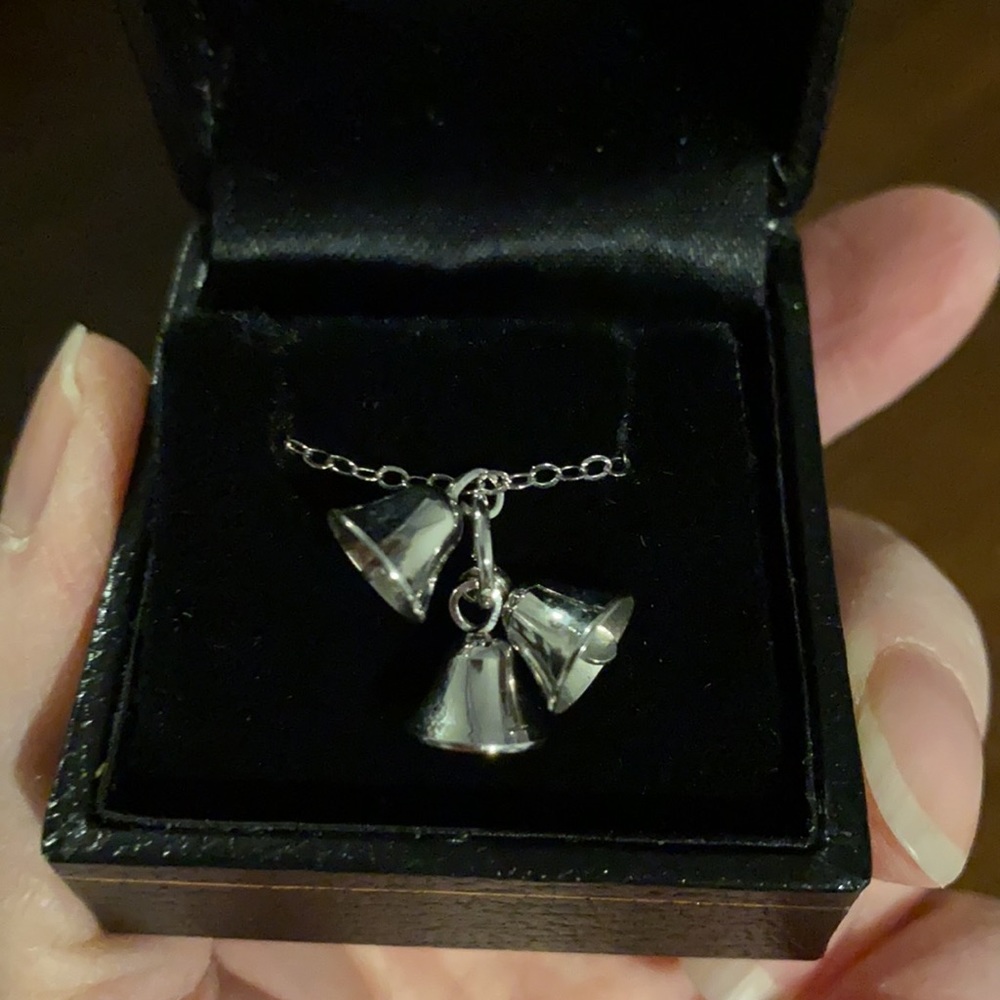 Necklace - Picture 5 of 5